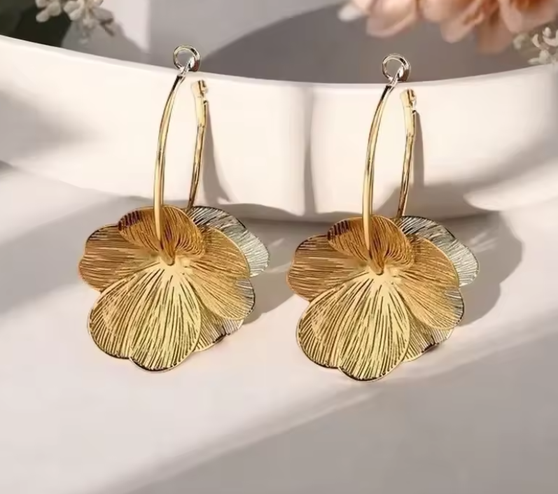 ✨ARETES FLOR LUXURY 🏵️